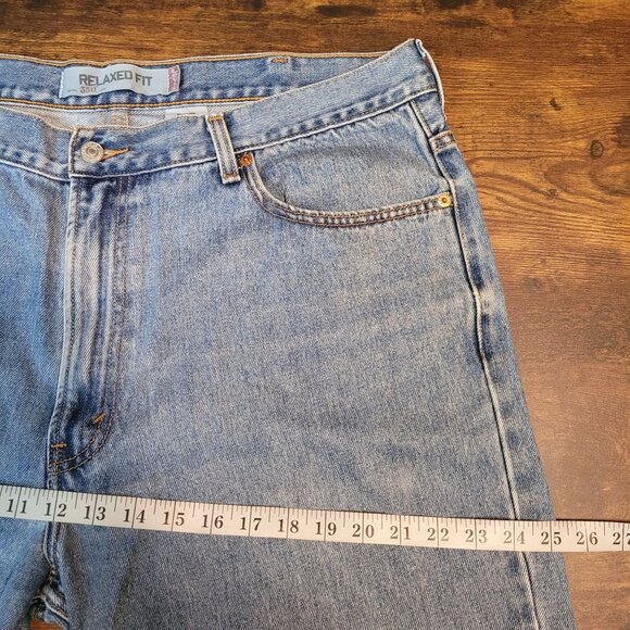Vtg Levi's Jeans Mens 40x30 Measures 38x30 Relaxed Fit 550 Medium Light Y2K - Picture 6 of 9